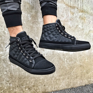 Sneakers Sneakers